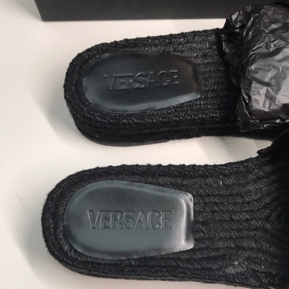 New Authentic Versace Summer Slides – Premium Leather, Gold-Tone Logo